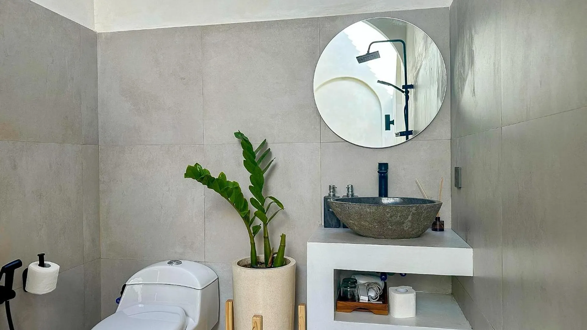 Aesthetic 1-Bedroom-Villa Lala With Private Pool Near Uluwatu -Bali Jimbaran  Jimbaran (Bali)
